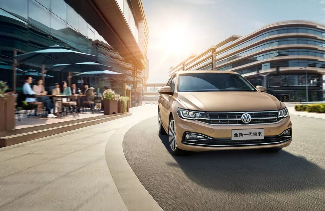 轴距是指什么_车后面叫什么名字_车后是什么意思