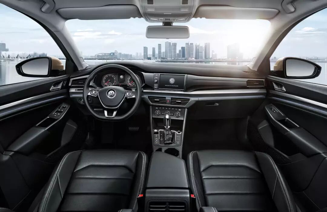 轴距是指什么_车后是什么意思_车后面叫什么名字