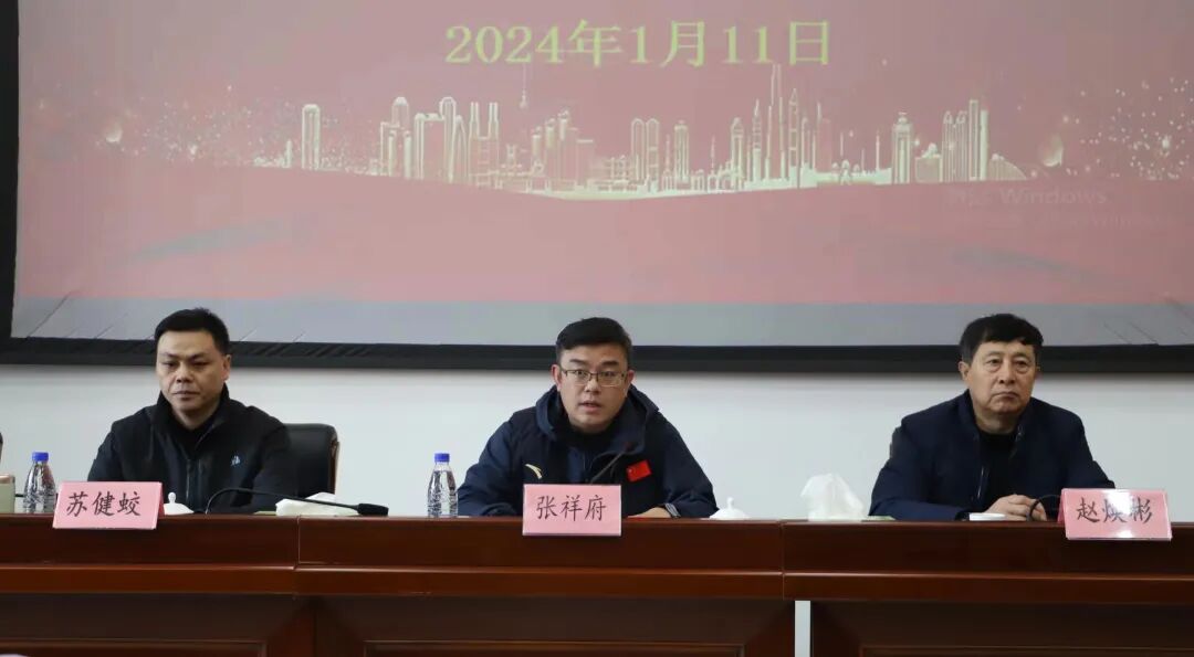 時尚媽媽孕婦服裝推薦（孕媽時尚穿搭圖片欣賞）