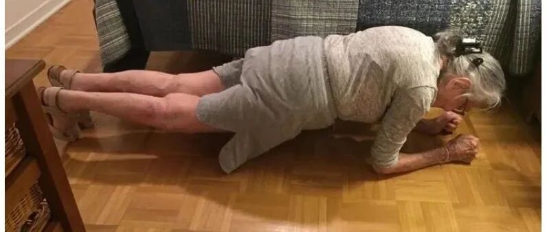 这几位奶奶爷爷也太可爱了！