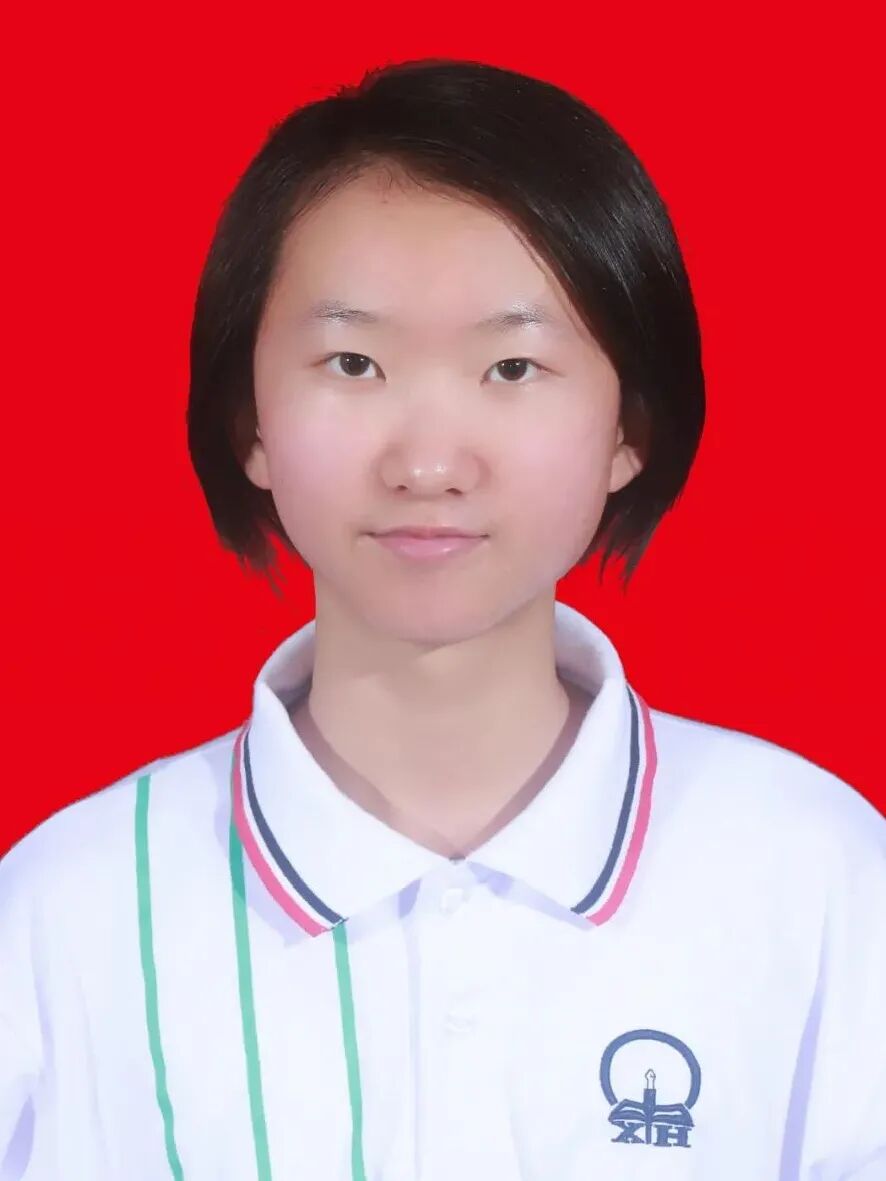 张闻芳 江门市新会葵城中学九年级(3)班张闻芳,女,2006年12月生,现为