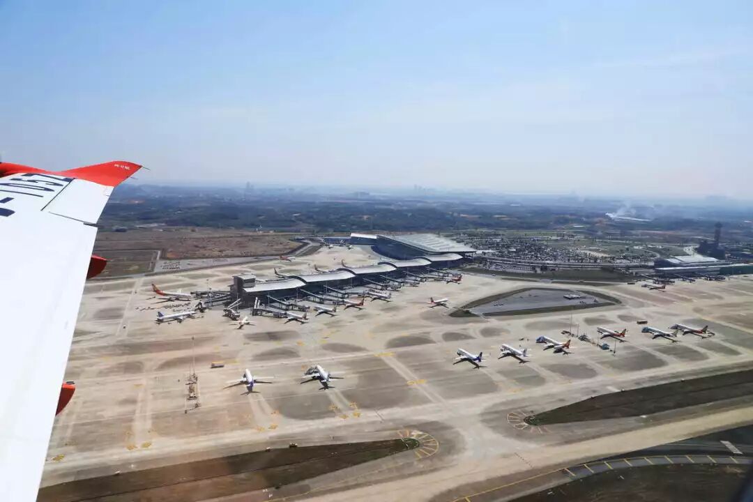 列日国际机场_列日机场