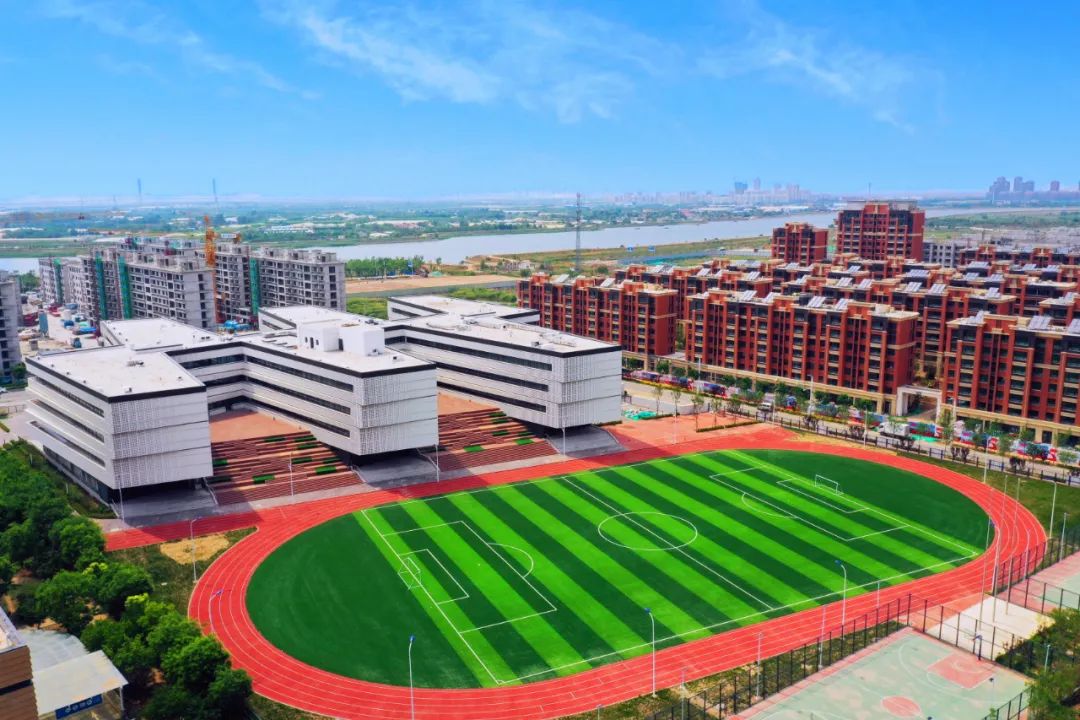 办实事,开新局 | 中建方程投资建设的塘沽一中教育集团塘沽湾学校开学