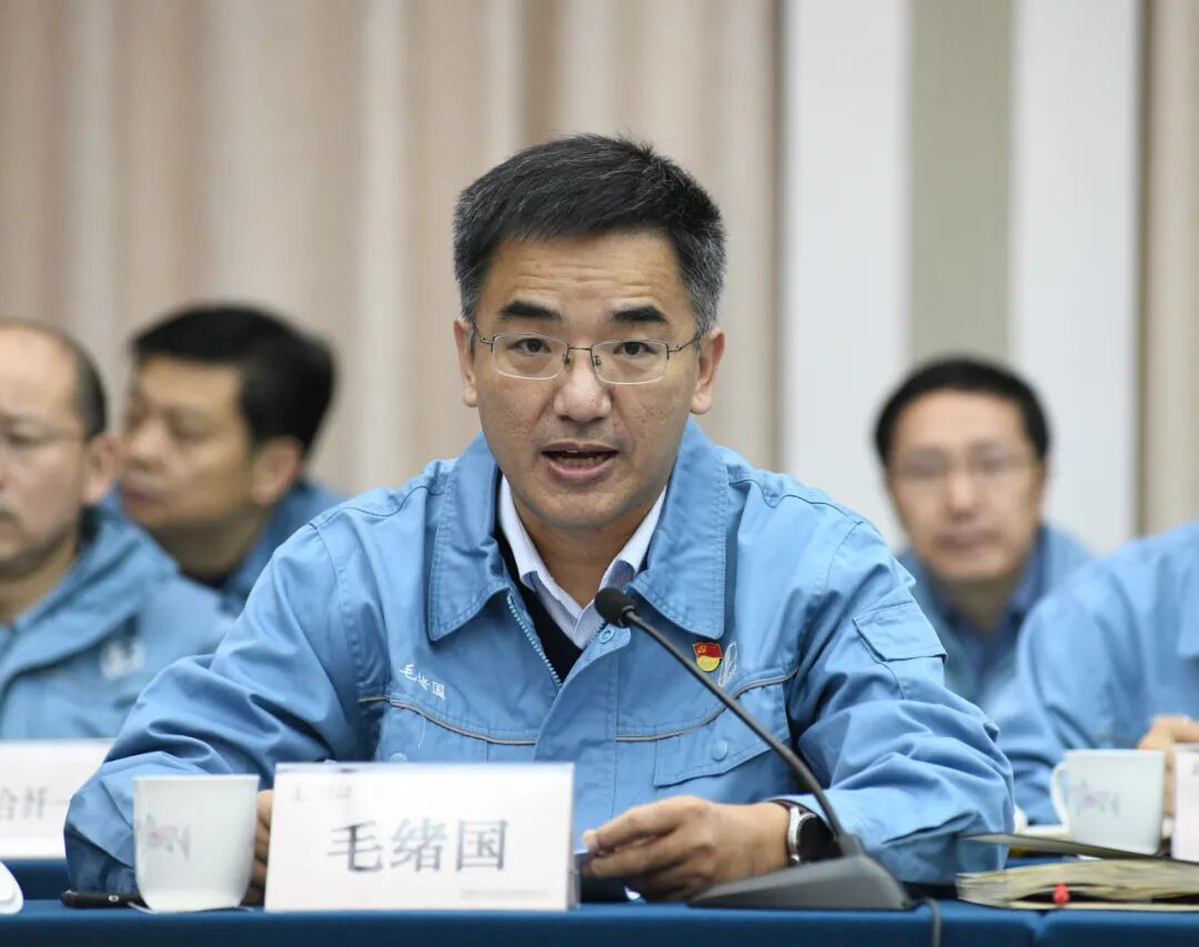 万涛督导仪征化纤安全环保等工作