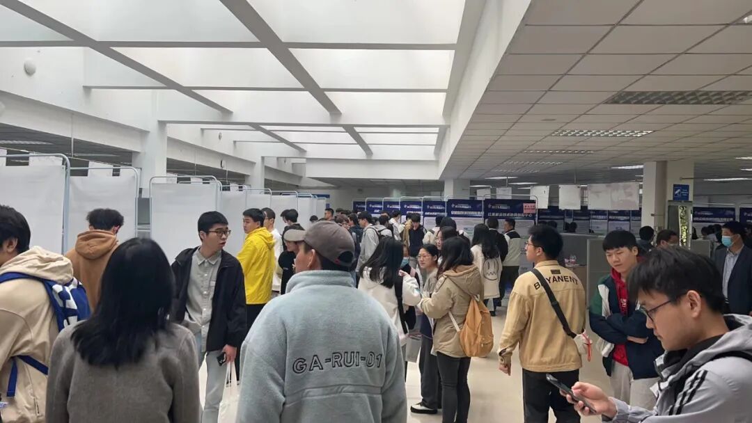 招人讨厌招人恨的说说_招人_招人网站