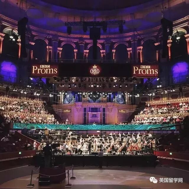 英国伯明翰大学，正因此而爱你！