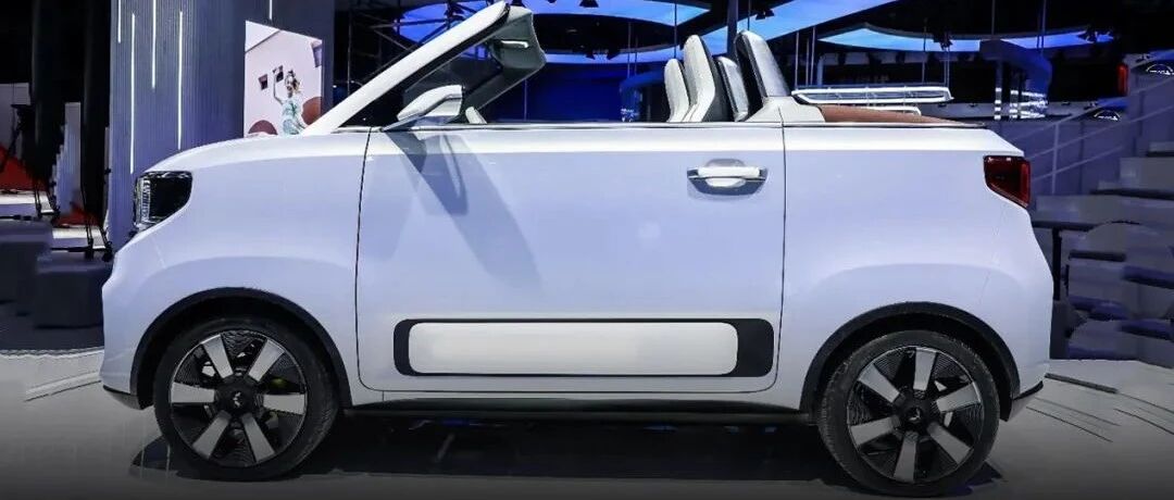 全球狂卖424138辆,不止步老百姓刚需!女车主占60%的它，还要人民都玩得起车？!