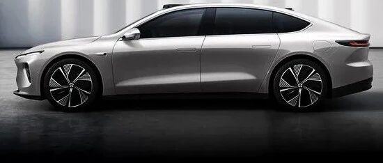 续航1000KM,0油耗！每月狂卖1万5000台！这些黑科技神车有望打败特斯拉？争气