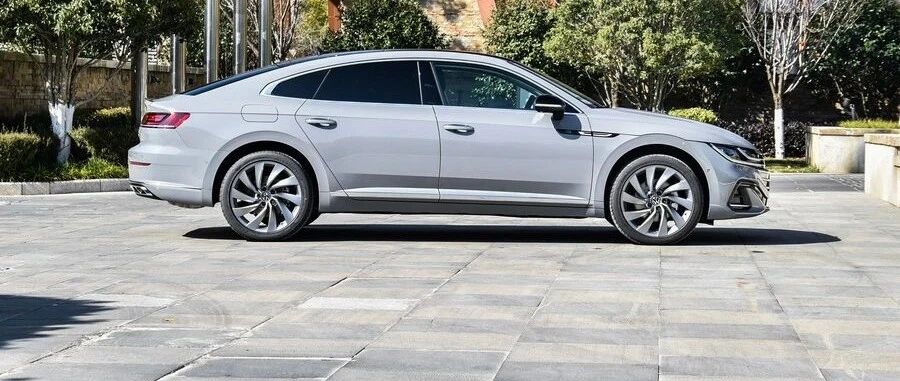 5.98万起，这些帅气掀背回头率比BBA还高，回家相亲姑娘准喜欢！