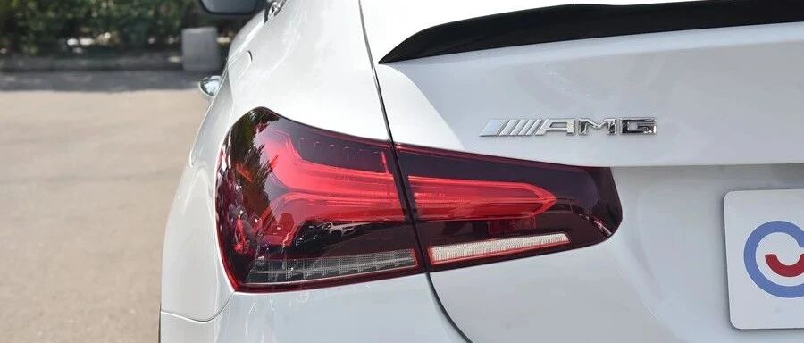 不到14万这样买大奔，还看什么卡罗拉思域，同学发小都得羡慕你！