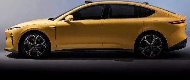 不是0油耗续航1000KM,就是一箱油跑1300KM！2022这些新车不比合资进口香?