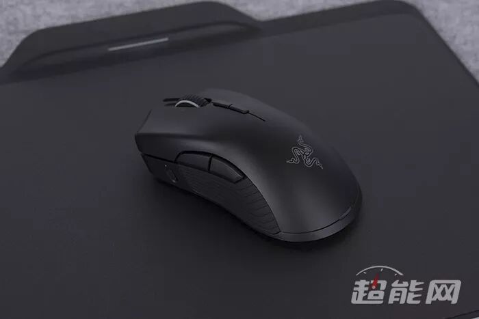 雷蛇必须要用雷云吗_雷蛇鼠标必须下雷云吗_雷蛇雷云不用行吗