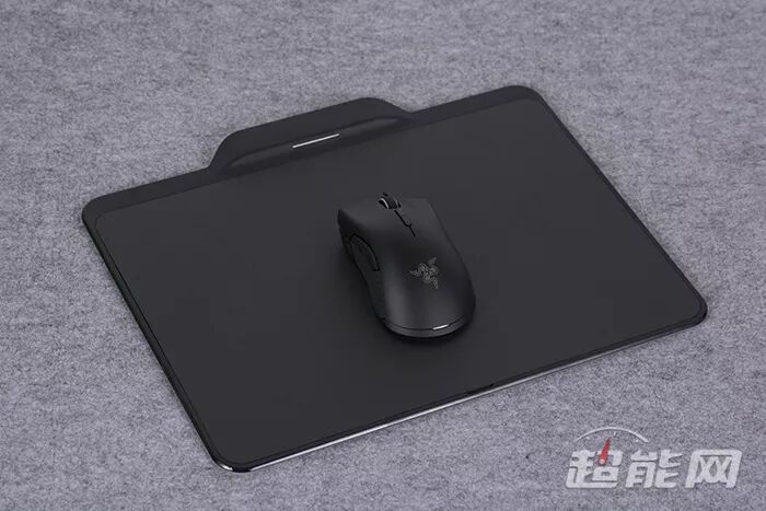 雷蛇鼠标必须下雷云吗 雷蛇曼巴眼镜蛇超极版+烈焰神虫超极版：开启无限续航时代