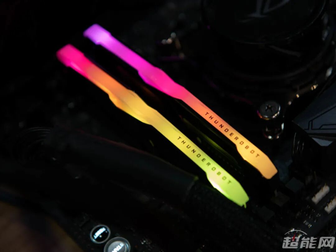 cpu z 内存 频率_内存北桥频率是什么意思_cpu北桥频率拉多高好