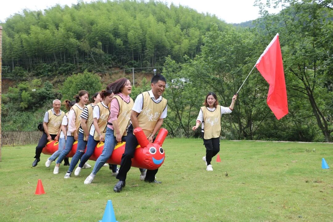 天使伴身边 温暖漾心田——平江县第四人民医院组织开展庆祝5.12国际护士节系列活动(图11)