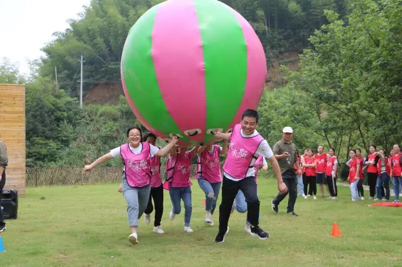 天使伴身边 温暖漾心田——平江县第四人民医院组织开展庆祝5.12国际护士节系列活动(图16)
