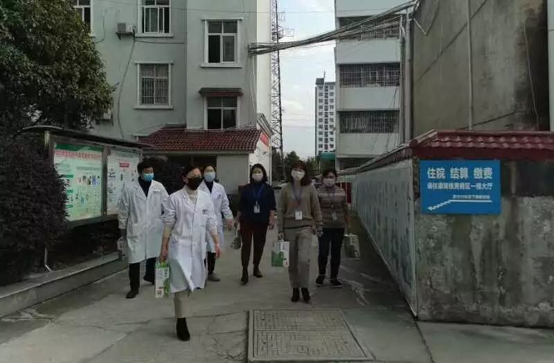 为患者再筑安全防护墙——我院精神科和老年科实行全封闭管理(图6)