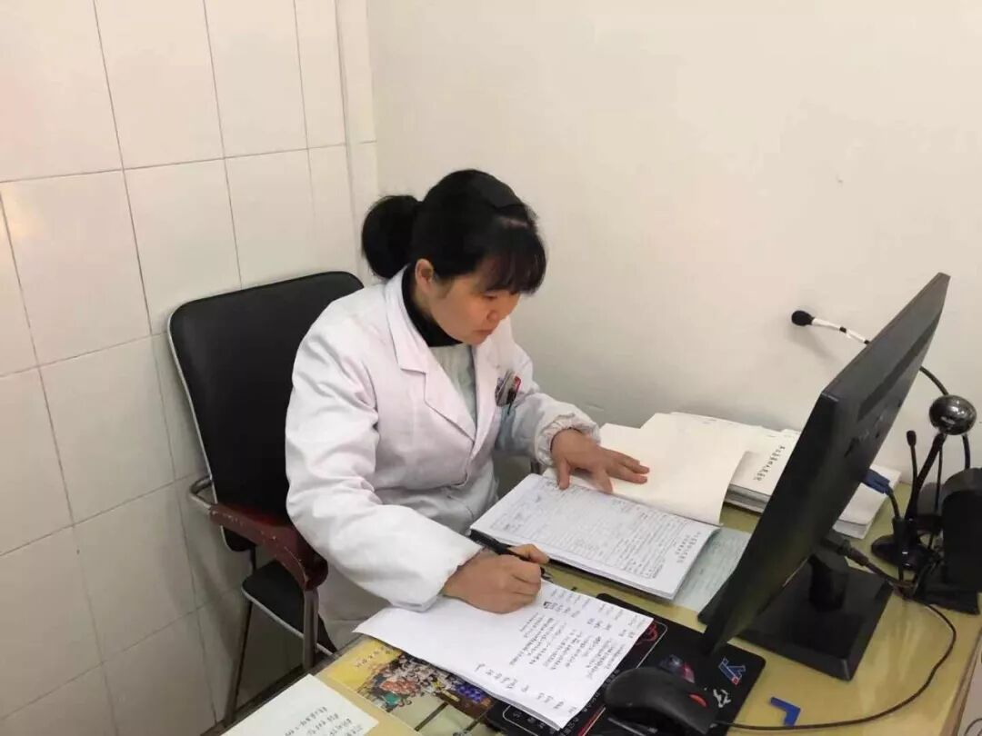 [喜讯] 热烈祝贺我院陈佳医生荣获"平江县第二届名医"称号(图2)