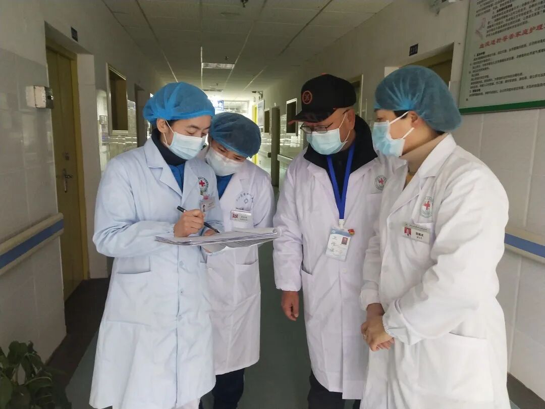 同心抗疫 共盼春来—— 我院业务职能部门抗击新冠肺炎工作实录 平江县第四人民医院 1周前  点击上方蓝字关注我们   一场前所未有的新冠肺炎疫情，如魔似妖，以席卷之势侵袭着14亿人的心灵……  从武汉(图10)