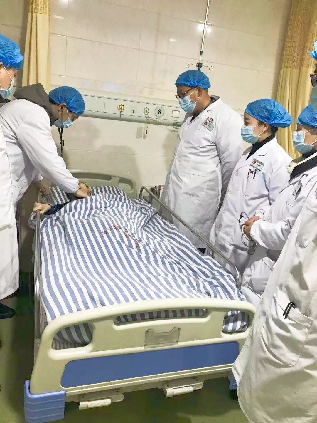 精心治疗悉心护理 解除患者多年痛苦 ——四医院老年科又成功治愈一例四期压疮患者(图1)