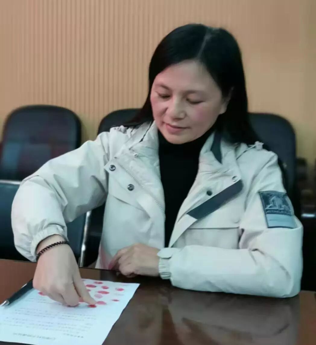 最美女院长 最酷逆行者(图1)