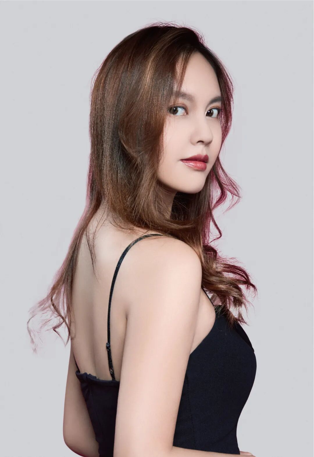 【艺星品牌日】百名网红美力推荐官6:咖啡店店主朱朱 | 第323期>