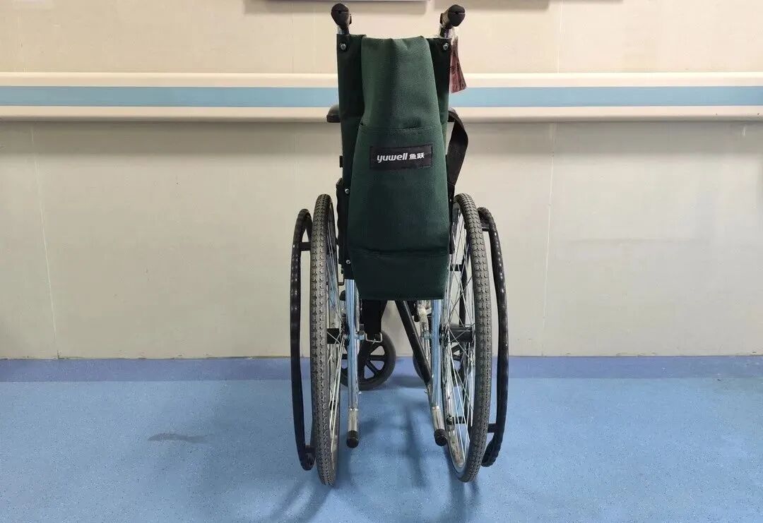 怎么打开轮椅在医院，我们都正确使用轮椅了吗？_https://www.jmylbn.com_新闻资讯_第6张