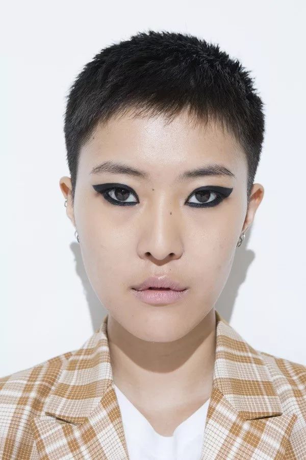 韓國新五美：第二眼美女正流行（再見！流水線式驚艷） 時尚 第81張