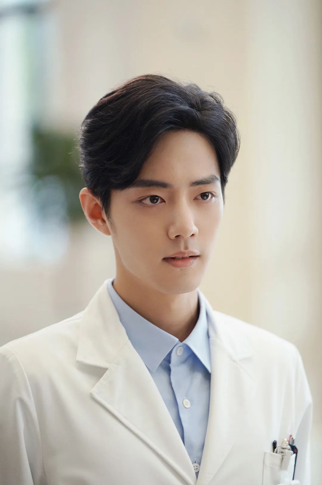 顾医生打开你的衣橱给我们看看呗