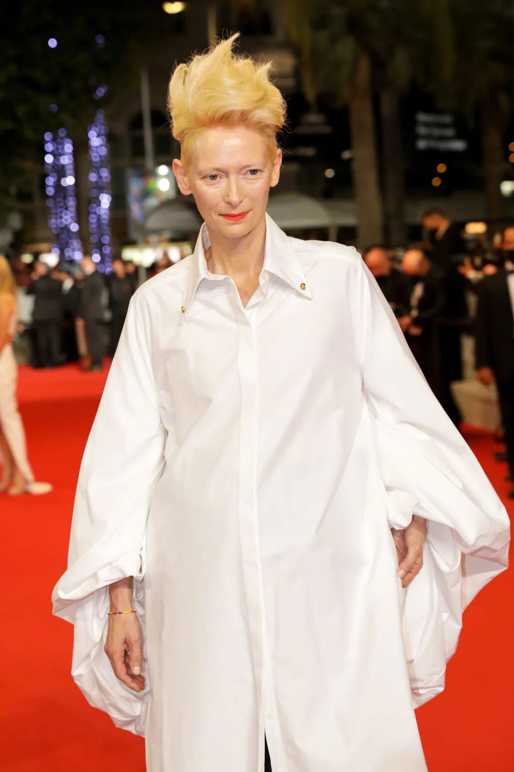 tildaswinton只穿衬衫走红毯的女明星