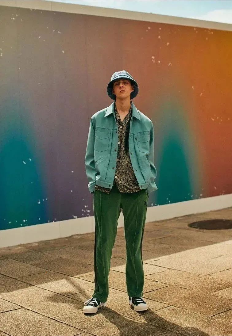 2020秋冬流行色是戴妃最愛的群青綠 時尚 第56張