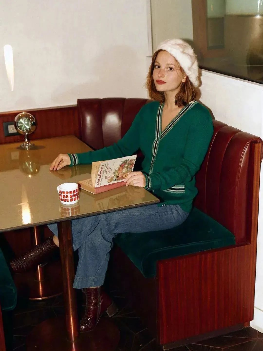 2020秋冬流行色是戴妃最愛的群青綠 時尚 第68張