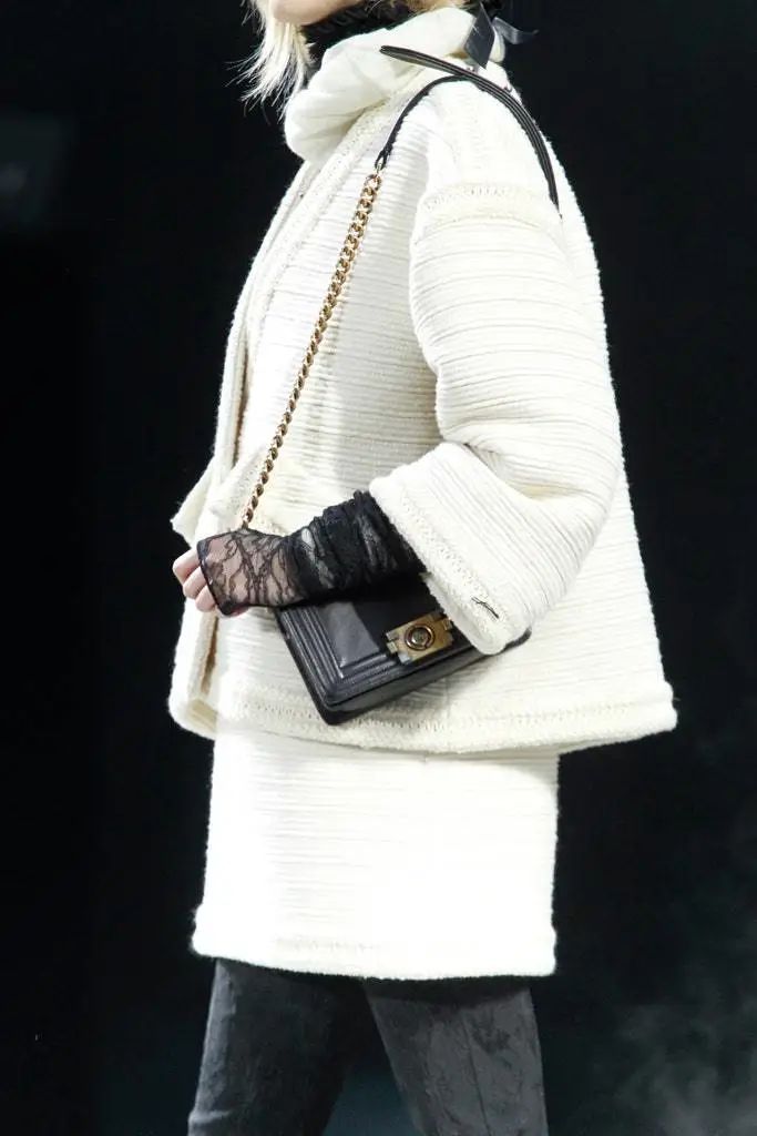 Chanel漲到五萬一隻，大牌漲價潮誰最保值 時尚 第19張