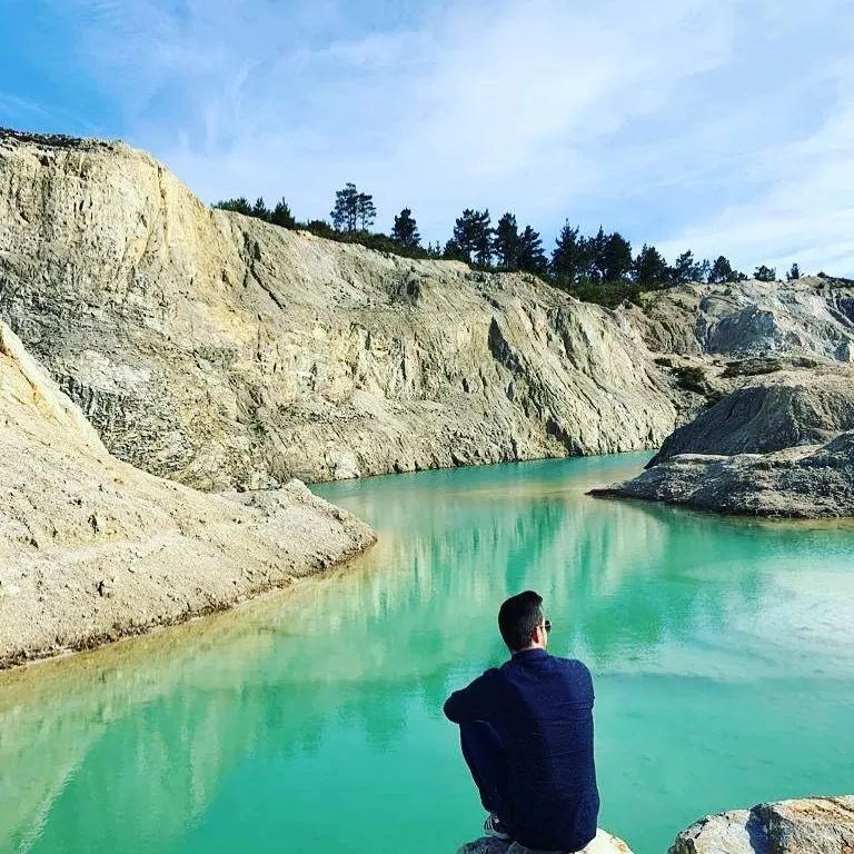 在毒湖裡洗澡，為出名被毒到脫水，又一屆INS網紅開始作死了… 旅遊 第15張