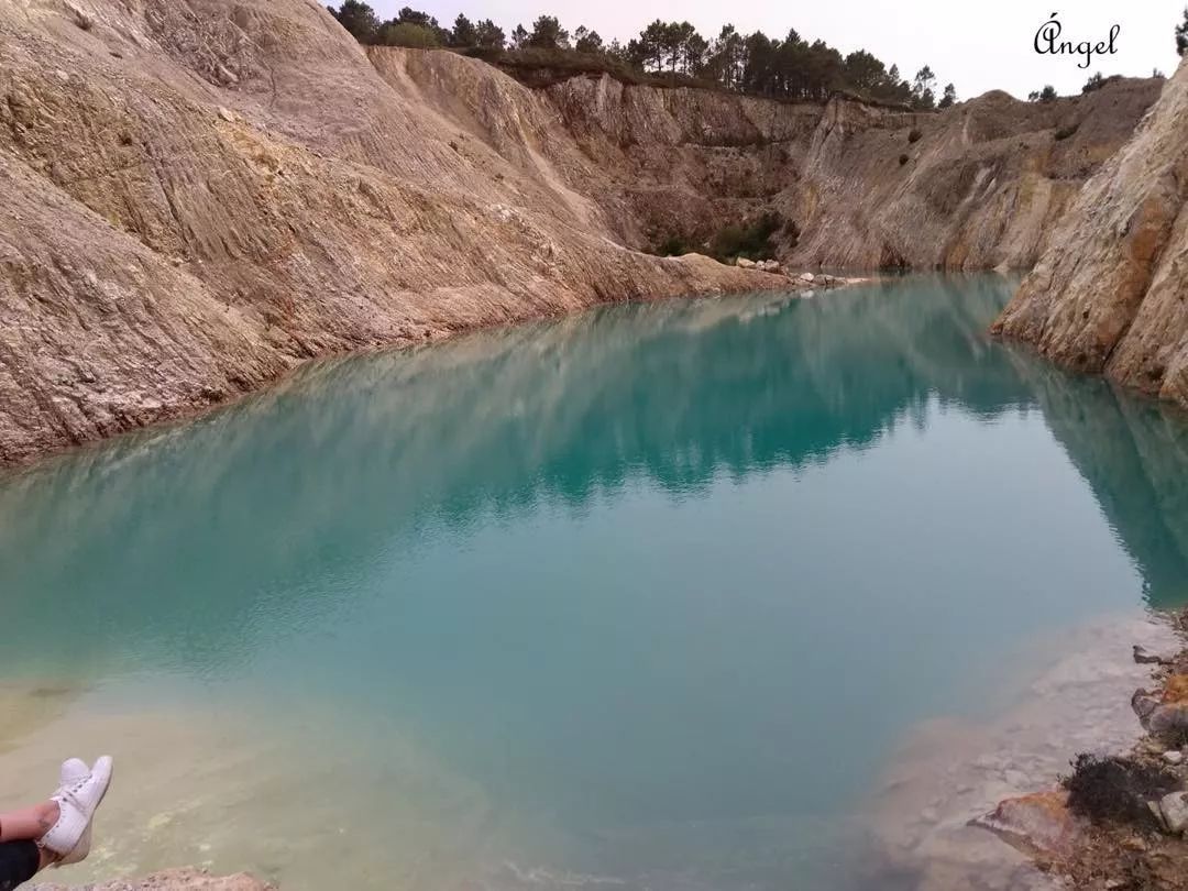 在毒湖裡洗澡，為出名被毒到脫水，又一屆INS網紅開始作死了… 旅遊 第10張