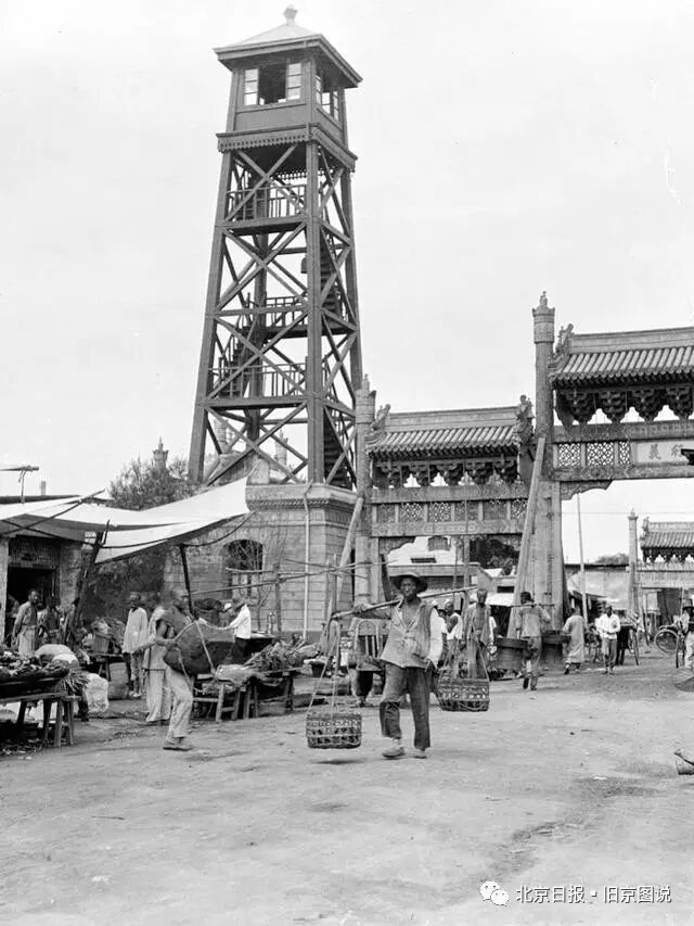 阁楼里翻出几千张照片我们看见了100年前的北京