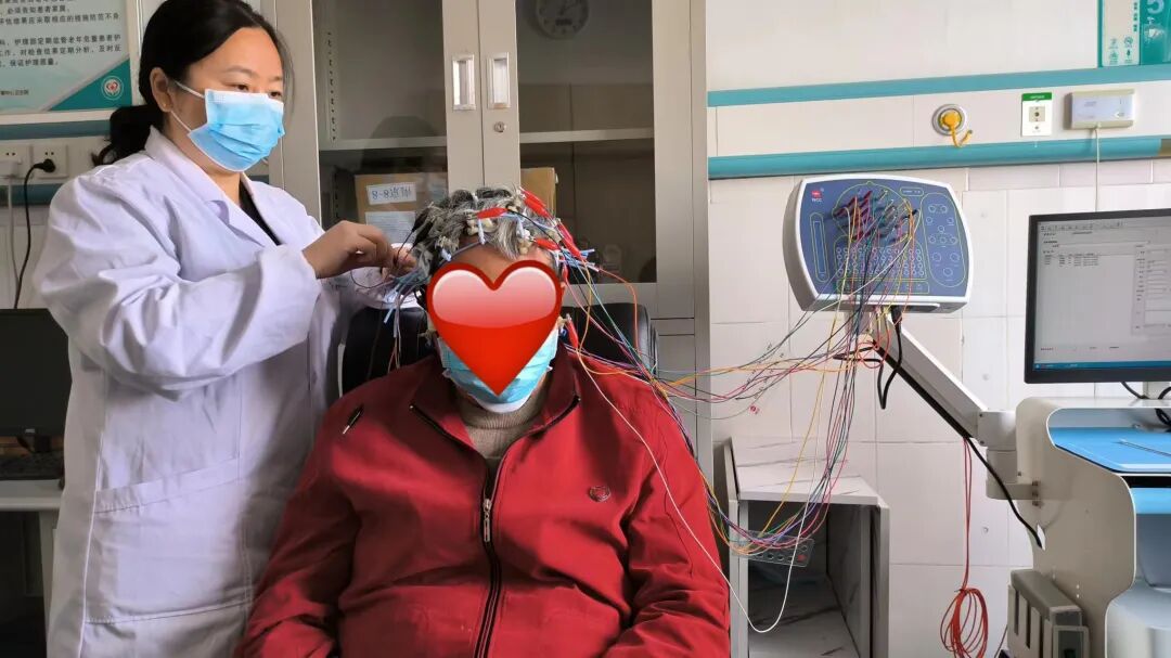 数字脑电图仪怎么开好消息！医院神经内科新引进一台数字化多功能脑电图仪！！！_https://www.jmylbn.com_新闻资讯_第5张