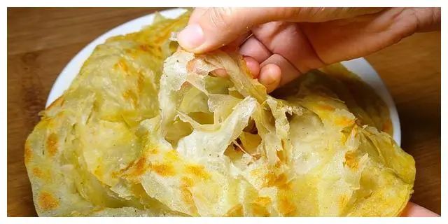 烙饼好吃有诀窍！记住3个关键点，柔软又多层、放凉也不硬！