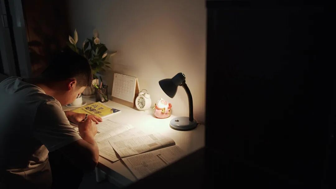 高考倒计时1天，四招科学缓解考前焦虑！