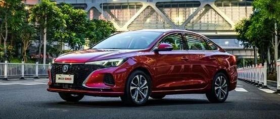 指导价8.99万，新款长安逸动PLUS上市