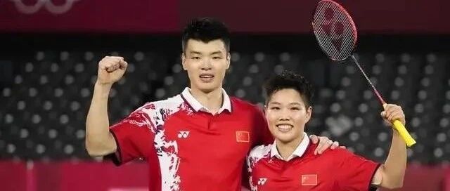 国羽混双锁定金牌，双塔男双逆转取胜！张蓓雯跟腱断裂含泪退赛|日本四单项惨遭团灭实惨！