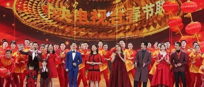 大年初一拉家常必备，盘点春晚史上的黑科技