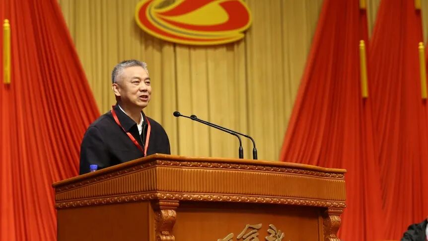 丁树奎通报《城市轨道交通多元融合可持续发展模式和路径研究》课题