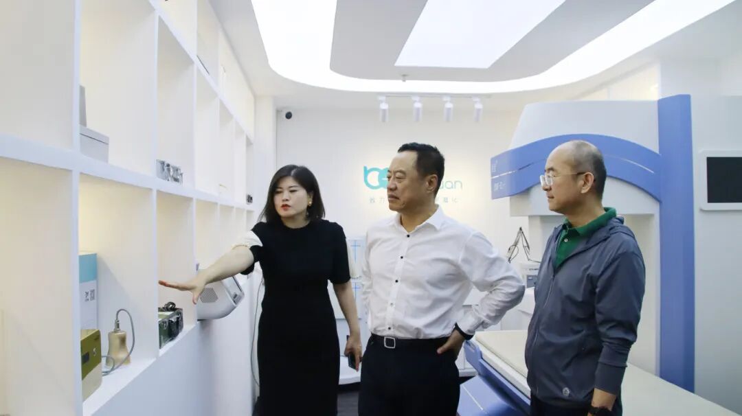 北京市西城區政協領導蒞臨中成康富調研，高度評價企業數字化創新發展
