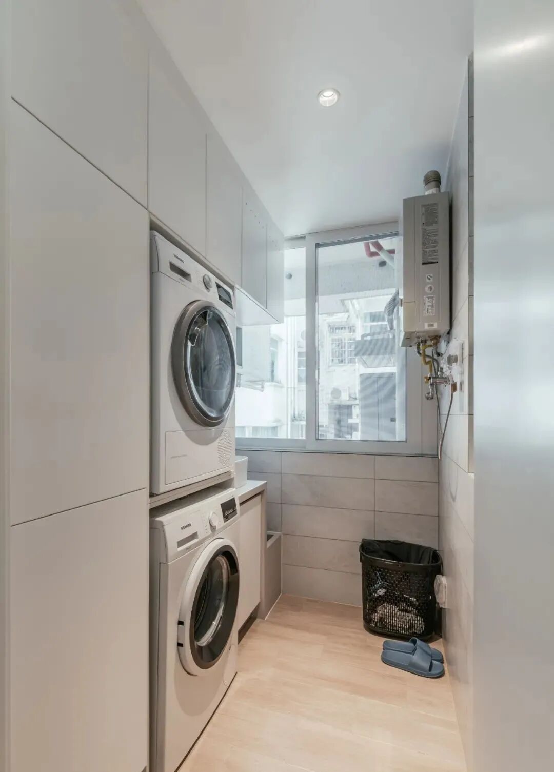 一家三口的107㎡新家，柜子做了超级多，美观又实用！