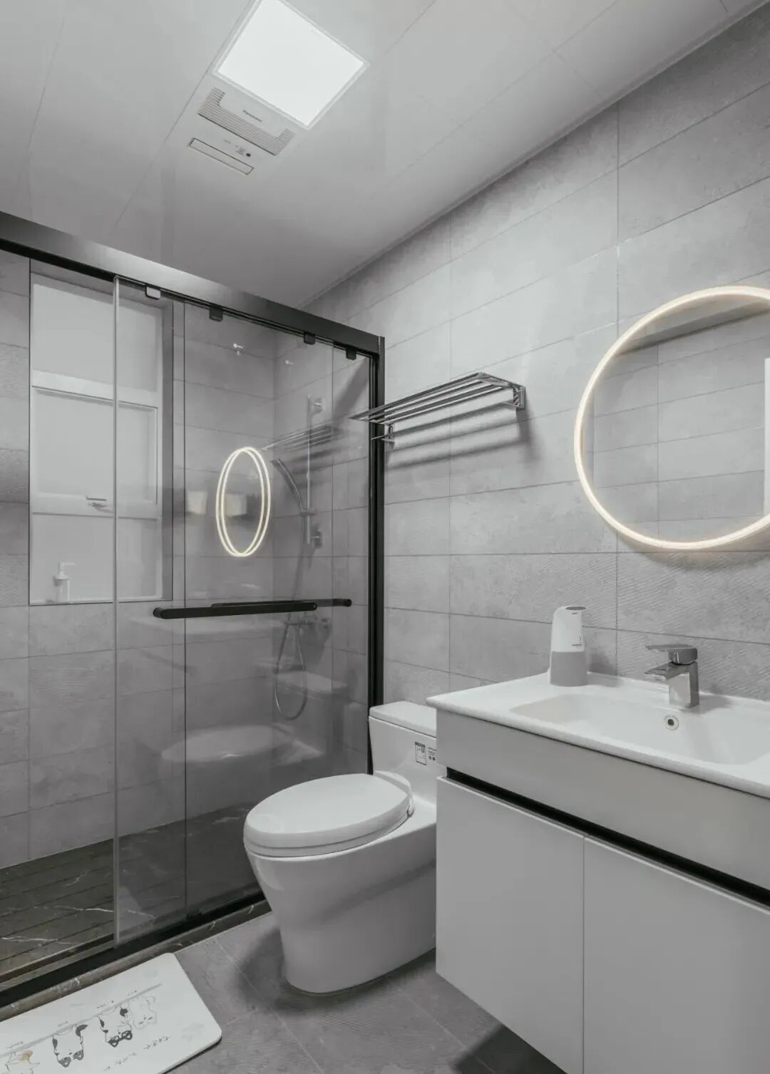 一家三口的107㎡新家，柜子做了超级多，美观又实用！