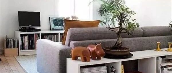 沙发旁边的位置，除了放边几，还能如何布置设计？