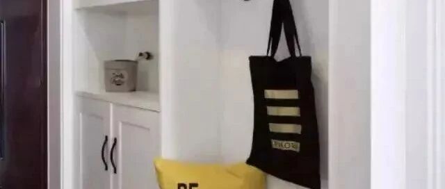 玄关只放鞋柜？你落伍了！2020年流行这样设计！