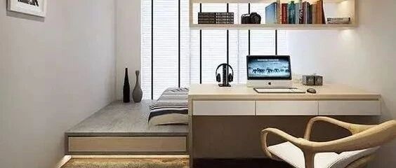 以后我有房，客厅阳台也不装推拉门，用木板抬高20公分，好看实用