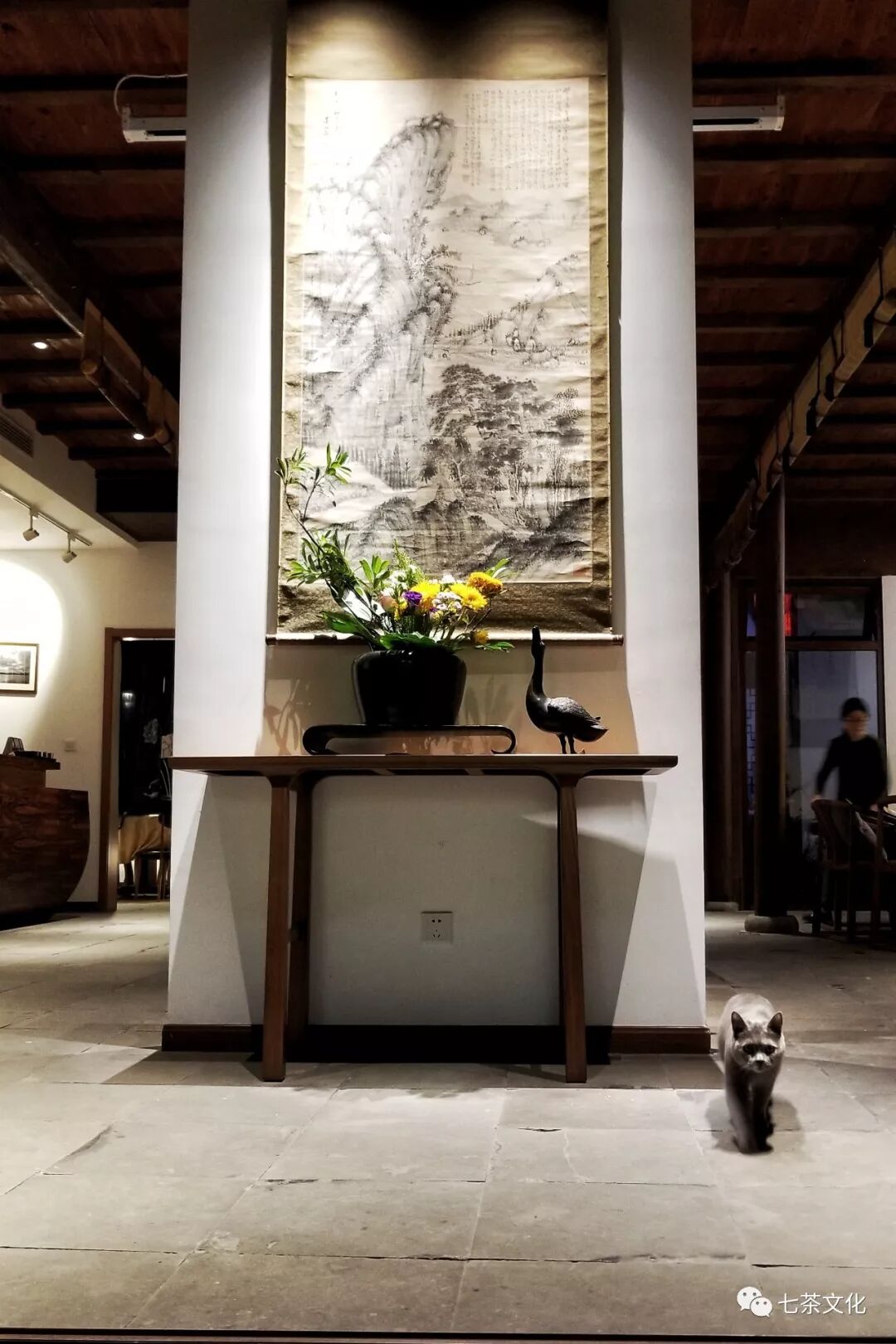 心上无事，身上无病，杯中有茶，便是人生好光景。